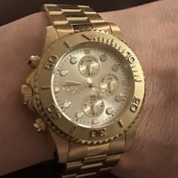 Gold Tone Invicta Pro Diver 1774 Wrist Watch for Men